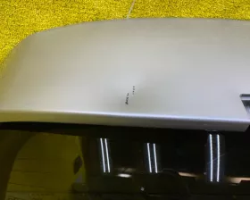 Стекло двери багажника Nissan