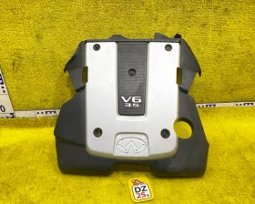 Пластиковая крышка на двс Nissan