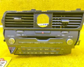 Магнитофон TOYOTA