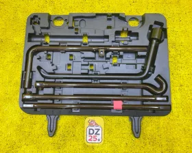 Инструментальный ящик Toyota