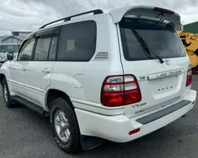 Петли двери багажника Toyota