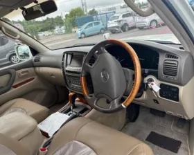 Петли двери багажника Toyota