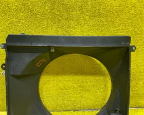 Диффузор радиатора Toyota