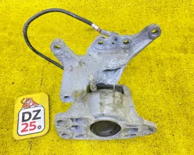 Подушка двигателя NISSAN