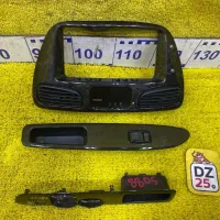 Консоль магнитофона TOYOTA