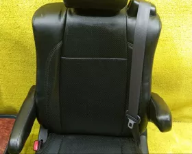 Чехлы на сидения TOYOTA