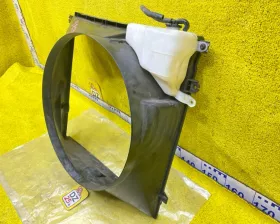 Диффузор радиатора TOYOTA