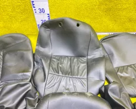 Чехлы на сидения Toyota