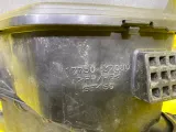 Корпус воздушного фильтра TOYOTA VOXY/NOAH/ESQUIRE 2015 1775037080 ZWR80G/ZWR80W/ZWR80 2ZRFXE, передний