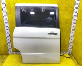 Дверь боковая NISSAN