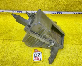 Корпус воздушного фильтра NISSAN