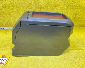 Бардачок между сиденьями TOYOTA