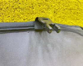 Шторка багажника Toyota
