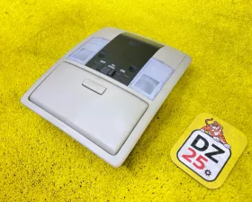 Светильник салона Toyota
