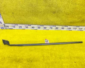 Молдинг лобового стекла TOYOTA