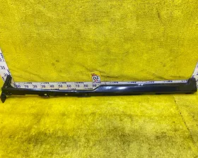 Накладка на порог TOYOTA