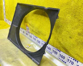 Диффузор радиатора TOYOTA