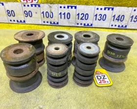 Подушка кузова TOYOTA