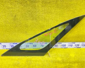 Стекло форточка Toyota