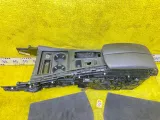Бардачок между сиденьями BMW X5 2008 0117819 E70 N52B30AF, передний