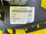Замок двери Mercedes-Benz SLK-Class 2012 A1727600240 R172.447 M271DE18AL, передний правый