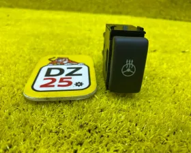 Кнопка включения обогрева руля Nissan