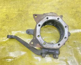 Поворотный кулак TOYOTA/LEXUS