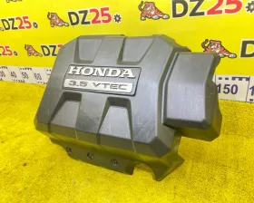 Пластиковая крышка на двс HONDA
