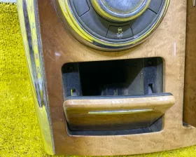 Консоль автомата Nissan