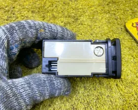 Кнопка туманки Toyota