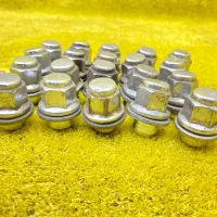 Гайка на колесо Toyota