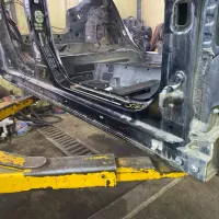 Порог кузова Mercedes-Benz