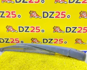 Дворник 5-й двери Nissan