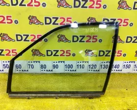 Стекло двери Mercedes-Benz