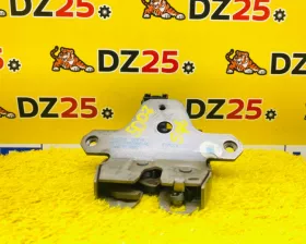 Замок 5-й двери Land Rover