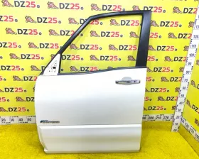 Дверь боковая Nissan