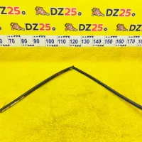 Молдинг лобового стекла TOYOTA