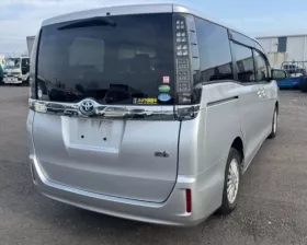 Петли двери багажника TOYOTA