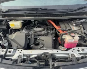 Петли двери багажника TOYOTA