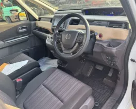 Петли двери багажника HONDA