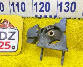 Подушка двигателя TOYOTA
