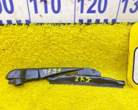 Дворник 5-й двери Toyota