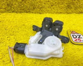 Замок 5-й двери TOYOTA