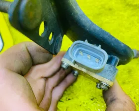 Датчик корректора фар TOYOTA