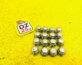 Гайка на колесо HONDA