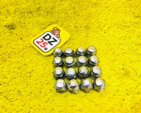 Гайка на колесо HONDA