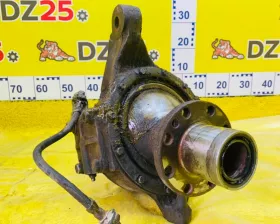 Поворотный кулак GAZ