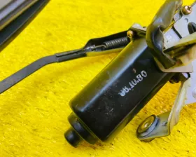 Моторчик заднего дворника Nissan