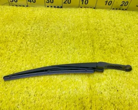 Дворник 5-й двери Toyota