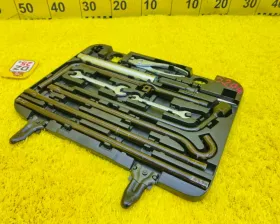 Инструментальный ящик TOYOTA